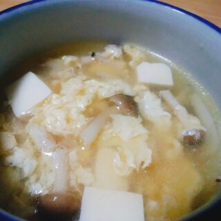 豆腐としめじと卵のスープ